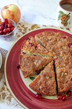 This cranberry apple ginger cake has all the best fall flavors all wrapped up in one bite. Fresh cranberries, chunks of apples, and the sweetness of crystalized ginger work together to make the flavors for this cake. Cranberry Apple Crumble, Cranberry Apple Crisp, Crystalized Ginger, Cranberry Crisp, Apple Cranberry Crisp, Thanksgiving Dessert Ideas, Snacking Cake, Menu Recipe, Cast Iron Skillet Cooking