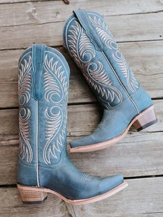 CORRAL Women's Faded Teal Blue Embroidery Boots L6120 Tall Top Pointed Toe Riding Heel Full-grain Leather Leather Sole Gorgeous Embroidery Detail on Shaft Faded Teal Blue