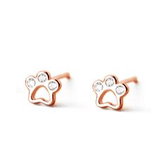 PRICES MAY VARY. S925 Sterling Silver with 18K Rose Gold Plated or White Gold Plated. Nickel free, lead free and hypoallergenic. Tiny Small Earrings, expecially for Teen Girls Little Girls. Unique CZ Cute Paw Print Ear Stud Earrings: 5*6mm. Tiny Simple paw print earrings, let your pet close to your heart and comfort you. This Fashion Minimalist Footprint Ear Studs Earrings makes the perfect gift for pet pupy dog cat kitten animal lovers. Whether its a birthday, holiday, a special occasion, weddi Silver Labrador Retriever, Paw Earrings, Paw Print Earrings, Pin Cute, Sterling Silver Cat, Printed Jewelry, Tiny Studs, Tiny Earrings, Hypoallergenic Jewelry