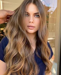 Balayage Green Eyes, Hair Colour For Green Eyes, Hair Dark Brown, Braided Crown, Braided Crown Hairstyles, Bronde Hair, Cool Blonde Hair, Hot Hair Colors, Caramel Balayage