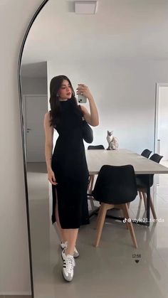 Stylish Chic Outfits Classy Casual, Outfits Bonitos Juveniles, Outfits Vestidos Largos, Uni Ootd, Stylish Office Outfits, Outfit Mirror Selfie, Outfits Juveniles, Morning Outfit, Outfits Coquette