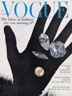 Diamonds Aesthetic, Cover Vogue, Irving Penn, Single Red Rose, Vogue Magazine Covers, Brand Symbols, Vogue Archive, Selina Kyle, Vogue Covers