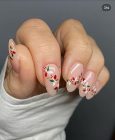 Christmas Acrylic Nail Designs, Trending Christmas Nails, Old Money Nails, Money Nails, Look Rich, Stunning Nails, Christmas Nail Art Designs