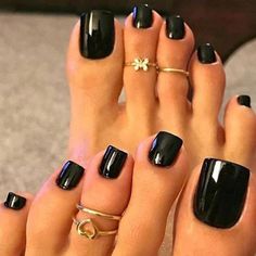 Amazon.com: GLAMERMAID Press on Toe Nails,Black Toenails with Design,24 Pcs UV Glossy Glue on Toe Nails for Women Girls,Reusable Acrylic Stick on Toenails for Spring Summer : Beauty & Personal Care Black Toe Nails, Fall Toe Nails, Long Toenails, Toe Nail Color, Pretty Toe Nails, Gel Toes