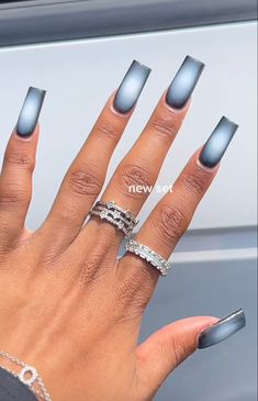 Simple Nail Designs Tapered Square, Silver Crome Nails Design Square, Chrome Squiggle Nails, Short Aura Nails Square, Airbrush Nails Blue, Blue Chrome Tips, Blue Nails Black Women, Blue Glass Nails, Green Airbrush Nails