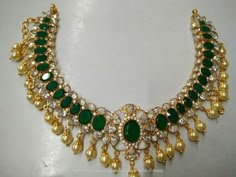 Gold Emerald Necklace, Emerald Necklaces, Emerald Pendant Necklace, Necklace Princess, 22 Carat Gold Jewellery, Art Deco Emerald, Crystal Wedding Jewelry, Gold Jewelry Simple Necklace