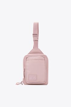 BÉIS 'The Sport Sling' in Atlas Pink - Pink Crossbody Athletic Gym Bag & Belt Bag Tenniscore Aesthetic, Crossbody Belt Bag, Water Bottle Pouch, Work Accessories, Bag Belt, Accessories Packing, Work Tote, Card Organizer, Bag Shop