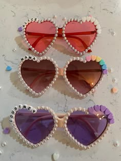 Decorate Heart Sunglasses, Decorating Heart Sunglasses, Heart Party Favors, Heart Sunglasses Wedding Reception, Diy Heart Sunglasses, Heart Sunglasses Decorated, Personalized Sunglasses Diy, Beaded Heart Sunglasses, Custom Sunglasses Diy