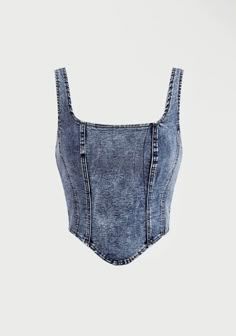 Denim Upcycle Clothing, Denim Top Women, Spring Summer Capsule Wardrobe, Denim Tank Top, Modest Casual Outfits, Corset Fashion, Hanky Hem, Fancy Tops