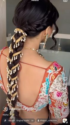 Garba Bun Hairstyles, Jhapta Hairstyle, Pearl Braid Hairstyle, Navratri Braid Hairstyles, Gujrati Saree Hairstyle, Punjabi Hair Accessories, Navratri Hairstyle For Long Hair, Punjabi Bride Hairstyle, Garba Hairstyles For Long Hair