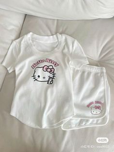 Kawaii Shorts, Y2k Girls, Cute Pjs, Cute Pajama Sets, Cute Pajamas, Hello Kitty Items