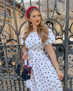 Cute Church Outfits, Estilo Preppy, Fashion Buyer, Pretty Prom Dresses, Church Outfits, Fashion Attire, Stylish Clothes For Women, Outfits With Hats, Looks Chic