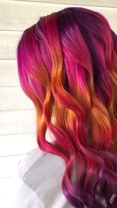 2023 Vivid Hair, Elumen Hair Color Ideas, Spring Vivid Hair Color, Fashion Hair Color Ideas, Hair Color Goals, Sunrise Hair, Hair Color Yellow, Rainbow Hair Color Ideas, Sunset Hair Color