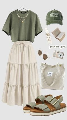 #summerdresses #summeroutfit #summerfashion #vacationwear #beachoutfit #holidaywear #summerclothes #summerstyle #summerfashion2020 #summertrends Sagittarius Style, Official Outfits, Emma Lewis, Christian Outfits, Seasonal Outfits, Modest Casual Outfits, Modest Apparel, Comfy Clothing