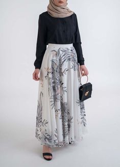 Full Skirts, Modest Dresses, Modest Outfits, Sleeve Dress, Daily Wear, Casual Skirts, Maxi Skirt, Polyester Fabric, Casual Wear