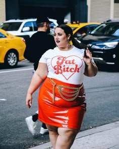 Hans Feurer, Plus Size Posing, Colorful Hairstyles, Red Leather Skirt, Chubby Fashion, Plus Size Mini Dresses, Behind The Camera, Big Girl Fashion, Retro Outfits