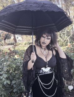 Plus Size Goth Outfits, Trad Goth Fashion, Outfit Ideas Amazon, Goth Plus Size, Dark Gothic Fashion, Goth Fits, Goth Stuff, Goth Outfit Ideas