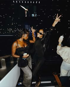 Black Friendship Aesthetic, Black Best Friend Goals, Bsf Goals, Femininity Aesthetic, With Friends Aesthetic, Relationship Pics, Casual Couture, Friend Pics, Aesthetic Winter