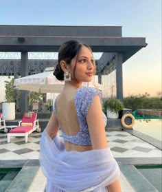 Lehnga Photoshoot, Lehnga Photoshoot Poses, Lengha Blouse Designs, Desi Fits, Casual Indian Fashion, Desi Outfits, Desi Fashion Casual, Dresses Traditional