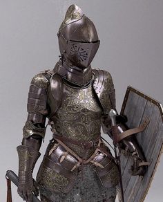 Porcelain Armor, Dnd Horse, Female Knights, Armor Ideas, Armor Suit, Costume Armour, Armor Clothing, Character Fashion, Female Armor