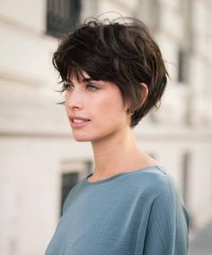 Longer Pixie Haircut With Bangs, Pixie Cut 2024 Trends, Short Layered Pixie Bob, Long Shaggy Pixie, Pixie Shag Haircut, Long Pixie Haircut, Long Pixie Bob, Long Pixie Cut, Hip Hair