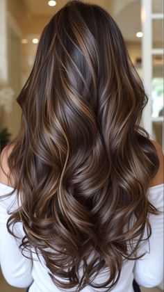 Rambut Brunette, Brown Hair Looks, Brown Hair Inspo, Brunette Hair With Highlights, Oval Face Hairstyles, Long Hair Color, Brown Hair Balayage, Highlights Brown Hair, Long Wavy Hair