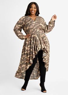 There's no blending in when you're rocking this plus size duster top in camo! A flair for drama with a billowing hi-low silhouette and a sweeping hem, this is just the trendy statement your wardrobe called for. Plus Size Duster, Trendy Plus Size Dresses, Ruffle Tops, Blouse Plus Size, Maxi Tops, Plus Size Designers, Dusters, Plus Size Maxi, Ashley Stewart