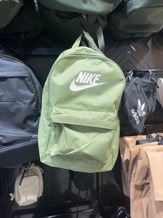 School Backpacks Jansport, Nike Heritage Backpack, Jansport Backpacks, Backpack Nike, Nike Bag, Green Backpack