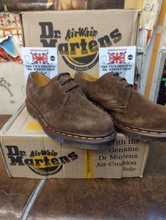 These are rare, vintage, original,Made I. England Dr Martens shoes  They are the iconic 1461 3 eyelet model finished in a fantastic Dark Brown Suede leather. This upper is super comfortable to wear as an everyday shoe. Maintenance required is a spray protector and a simple brush now and then. These were made at their original factory in the 1990s. They are a uk size 7, European 41, mens USA 8 Vintage Low-top Boots With Rubber Sole, Vintage Low-top Oxfords With Stitched Sole, Casual Low-top Goodyear Welted Leather Shoes, Casual Low-top Leather Shoes With Goodyear Welt, Brown Suede Vintage Leather Shoes, Vintage Brown Suede Leather Shoes, Vintage Leather Shoes With Leather Footbed For Derby, Vintage Leather Derby Shoes With Leather Footbed, Steel Boots