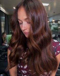 14 Copper Brown Hair Colours to Swoon Over | All Things Hair UK Copper Dark Brown Hair, Warm Dark Brown Hair, Copper Highlights On Dark Hair, Dark Copper Brown, Brown Hair Colours, Copper Brown Hair, Short Ombre Hair, Natural Red Hair