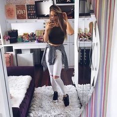 Ver esta foto do Instagram de @procureseulook • 297 curtidas Looks Pinterest, Concert Outfits, Tumblr Outfits, Pinterest Fashion, Cute Summer Outfits, Basic Outfits, School Outfit, College Outfits, Fall Winter Outfits