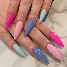 Spring Nail Set Ideas, Neon Colors Nails, Ongles Bling Bling, Nail Color Combinations, Deep Magenta, Magenta Purple, Summer Acrylic Nails, Rainbow Nails, Dipped Nails