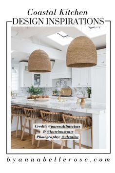 If you’re looking for the best coastal kitchen design inspirations, then you’ve come to the right place. This post is all about beautiful kitchen designs that you must see! Kitchen Beach House, Coastal Bar