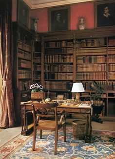 Victorian Library, Library Study Room, Antique Library, Lots Of Books, Library Study, Private Library, Study Room Design, Dream Library, Studying Library