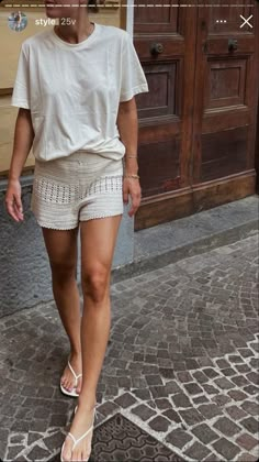 Knit Shorts Outfit, Crochet Shorts Outfit, Europe Outfits, Italy Outfits, Euro Summer, Europe Fashion, Shorts Outfit, Summer Inspo, Knit Shorts