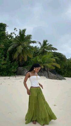 vacation aestatic, Luxury vacation outfit,  black girl luxury Winter Tropical Vacation Outfits, Brunch On The Beach Outfit, Africa Holiday Outfit, Bahamas Outfit Ideas Tropical, Thailand Inspo Outfits, Cruise Outfits Teenage Girl Black, Boat Fits Aesthetic, Resort Outfits Black Women, Mexico Black Girls Trip