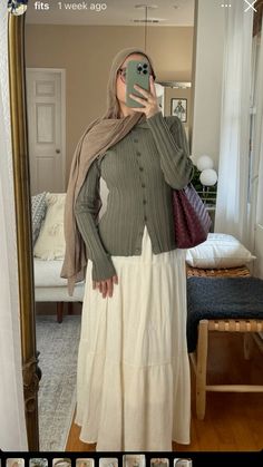 Elegant Modest Outfit, Tunic Outfits For Women, Muslim Fall Outfits, Fall Muslim Outfits, Hijabi Inspo Outfits, Cardigan Set, Hijab Outfit Ideas Winter, Muslim Party Wear Dresses, Cute London Outfits