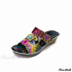 Olivia Mark - Color Block Platform Sandals with Tribal Totem Design Totem Design, Elegant Slippers, Platform Design, Comfortable Walking Shoes, Summer Wedges, Street Style Shoes, Wedges Sandals, Designer Slippers, Platform Loafers