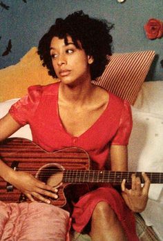 Corrine bailey rae Corrine Bailey Rae Aesthetic, Corrine Bailey Rae, Pretty Happy Birthday, Back In 2006, Corinne Bailey Rae, 45th Birthday, My Universe, Vintage Black Glamour, Lounge Outfit