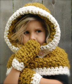 Fern Hood/Mitten Set children pattern available at LoveCrochet. Find more patterns by The Velvet Acorn and share your own projects at LoveCrochet.Com! Velvet Acorn, Crochet Hood, Super Bulky Yarn, Haken Baby, Hooded Scarf, Set Patterns, Bulky Yarn, Scarf Pattern, Crochet For Kids