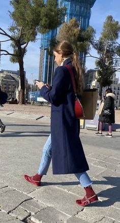 Rome Outfits, Mode Casual, Cool Street Fashion, Outfit Inspo Fall, Daily Outfits, Autumn Winter Fashion, Fashion Inspo Outfits