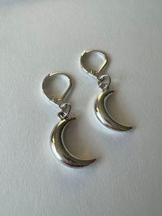 Moon Jewelry Silver, Moon Earrings Silver, Moon Earring, Earrings Moon, Celestial Earrings, Formal Jewelry, Crescent Moon Earrings, Earring Silver, Classy Jewelry