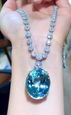 Impressive 70.42CT Oval Shape Aquamarine 925 Silver Wedding Necklace Best Gift Necklace Pictures, Expensive Jewelry Luxury, Aquamarine Necklace, Color Aqua, Jewelry Luxury, Expensive Jewelry, Girly Jewelry, Fine Jewellery Necklace, Silver Wedding