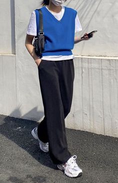 Outing Outfit, Friday Outfit, Simple Fall Outfits, Classy Casual Outfits, Stylish Work Outfits, Japanese Street Fashion, Outfit Inspo Fall, Casual Style Outfits, Types Of Fashion Styles