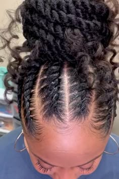 Compilation of super cute and trendy flat twist hairstyles such as flat twist buns, flat twist updos (with and without extensions), flat twist passion twists and even flat twist goddess braids that will totally spice up your flat twist game! #flattwists #howtoflattwist #flattwistbun #flattwistupdo #flattwisthairstyles #flattwistwithoutextensions #flattwistwithextensions #naturalhairstylesforwork #naturalhairstylesforschool Natural Hairstyles For Black Women Protective Twist, Flat Twist Feed In Braids, Flat Twists And Curls, Flat Twist With Marley Hair, Simple Twists For Black Women, Flat Twist Updo With Extensions, Flat Twist Passion Twist, Updo Hairstyles With Twists, Long Flat Twist Hairstyles