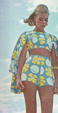 1960s Beach, Vintage Resort Wear, 60s Beach Outfits, 60s Swimsuit, Vintage Beach Aesthetic Outfits, 1960s Beach Aesthetic, Retro Resort Wear, 60s Bathing Suit, 60s Beach