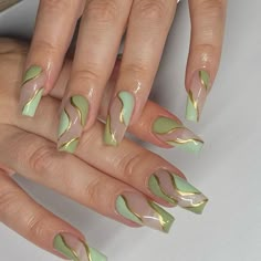 Nails Design Pastel, Mint Green Nail Designs, Green And Gold Nails, Nails Galaxy, Acrylic Nail Designs Coffin, Mint Green Nails, Green Acrylic Nails, Medium Coffin, Green Nail Designs