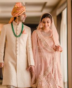 World Billiards Champion Pankaj Advani Marries Saniya Shadadpuri Groom Safa, Groom Jewellery, Intimate Wedding Ceremony, Pastel Outfit, Maang Tikka, Looking Dapper, Safety Pins, Indian Wedding Jewelry