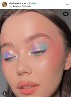 Futuristic Makeup, Pure Makeup, Simple Makeup Tips, Pride Makeup, Rave Makeup, Formal Makeup, Face Face, Rainbow Makeup, Dewy Makeup