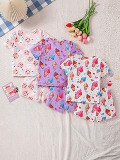 Spring Cartoon Print Loungewear Sets, Multicolor Cotton Sleepwear With Cartoon Print, Cute Cotton Sleepwear With Cartoon Print, Cute Multicolor Cotton Sleepwear, Multicolor Cartoon Print Sleepwear For Spring, Sweet Cotton Sleepwear For Pajama Party, Spring Cartoon Print Sets For Bedtime, Spring Bedtime Sets With Cartoon Print, Matching Pink Loungewear Sets